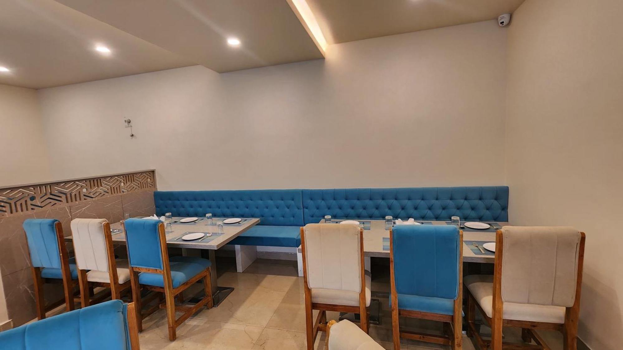 Hotel Janas Tirupati Esterno foto